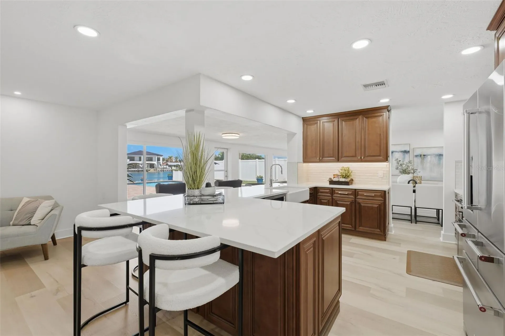 6414 2nd Palm Point St Pete Beach FL 33706