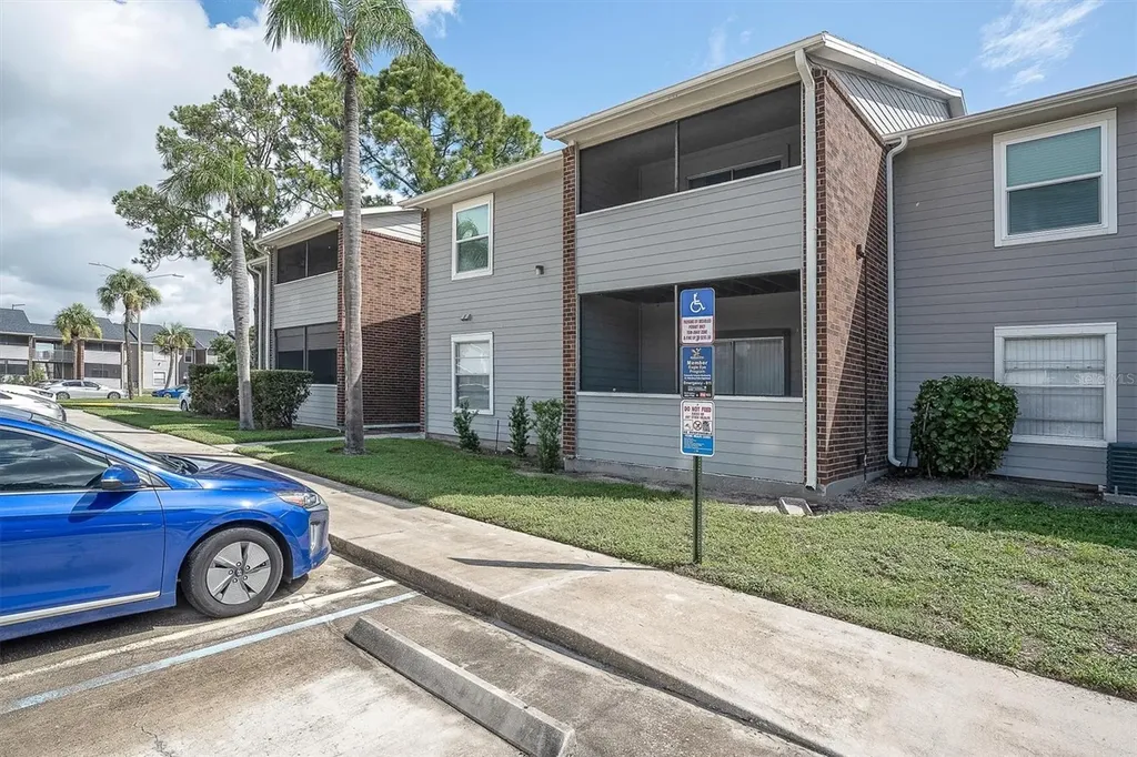 1400 Gandy Boulevard N St Petersburg FL 33702