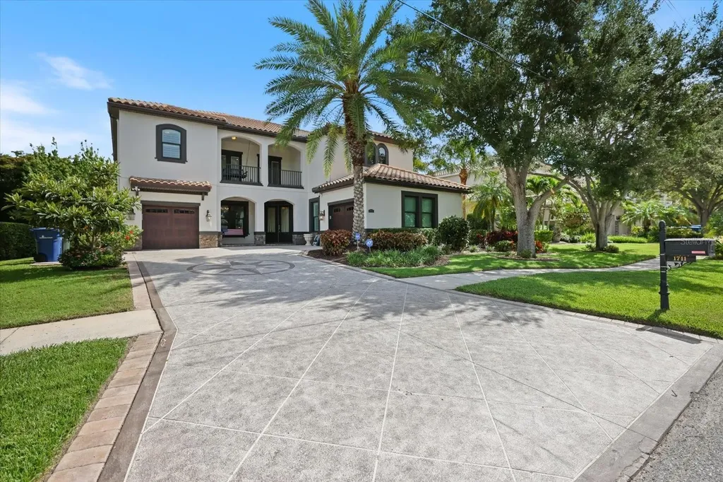 1711 Kenilworth Street Sarasota FL 34231