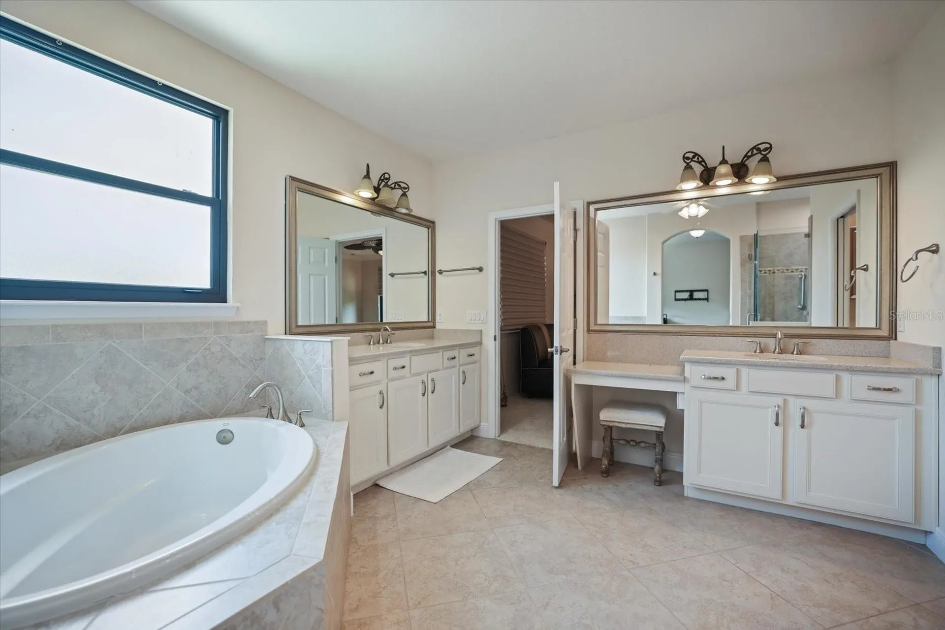 1711 Kenilworth Street Sarasota FL 34231