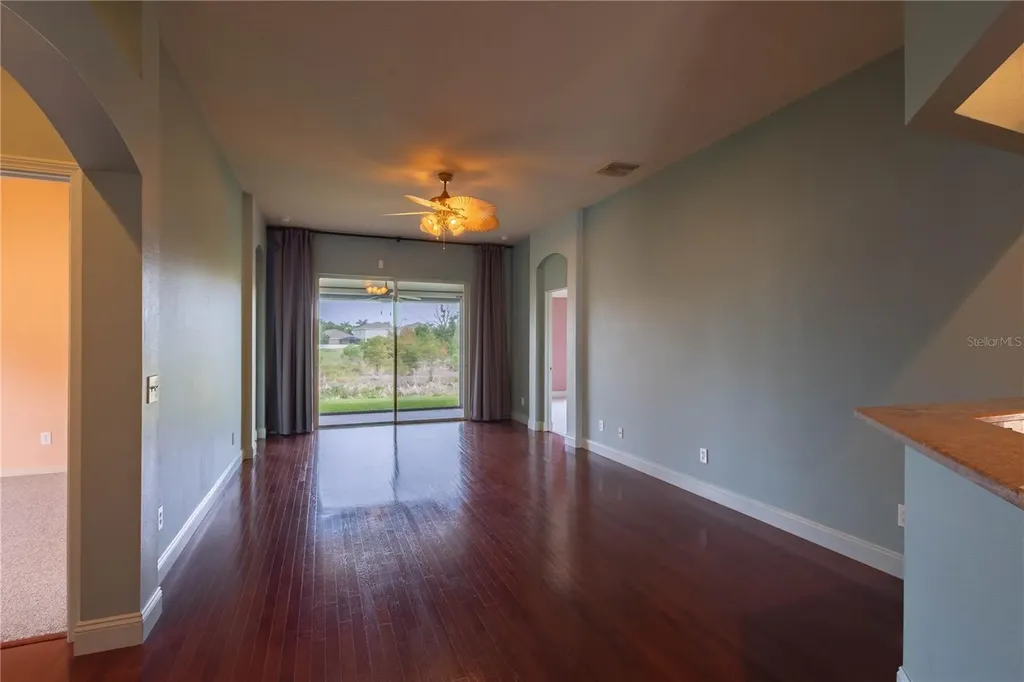1761 Bonita Bluff Court Ruskin FL 33570
