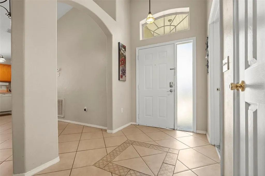 11130 Pinewood Cove Lane Orlando FL 32817