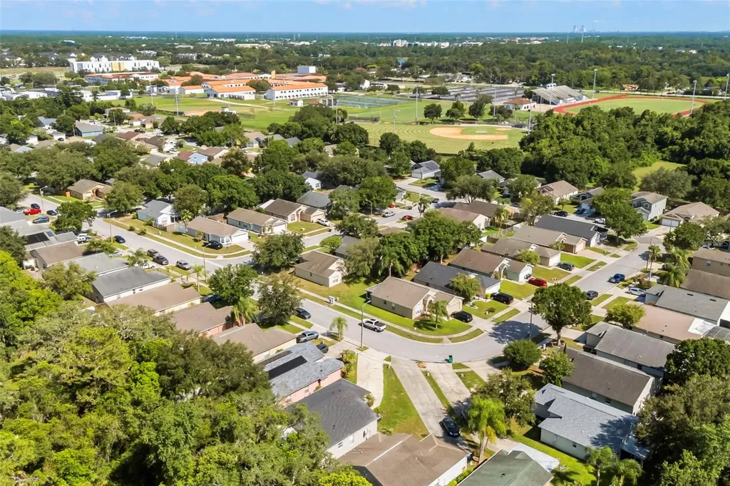 11130 Pinewood Cove Lane Orlando FL 32817