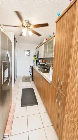 17 Regina Medina Guaynabo PR 00969