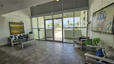 17 Regina Medina Guaynabo PR 00969