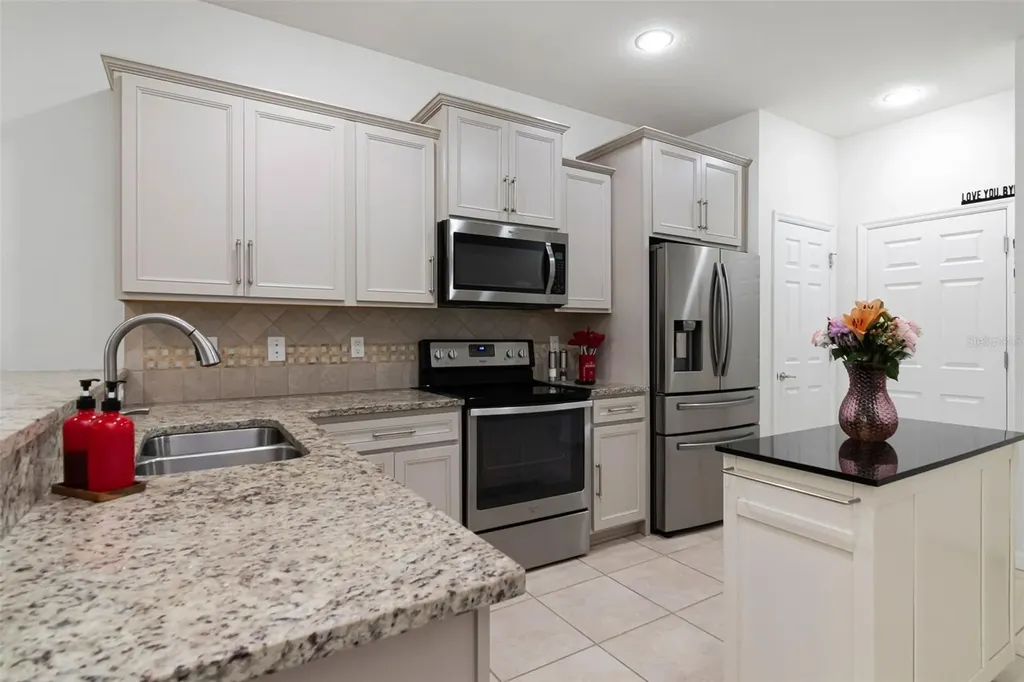 9213 Hillcroft Drive Riverview FL 33578