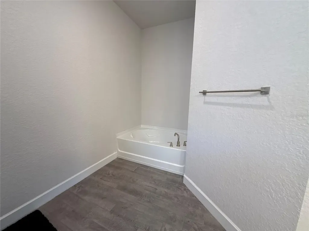 199 NW 45th Loop Ocala FL 34475