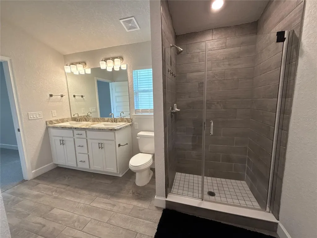 199 NW 45th Loop Ocala FL 34475