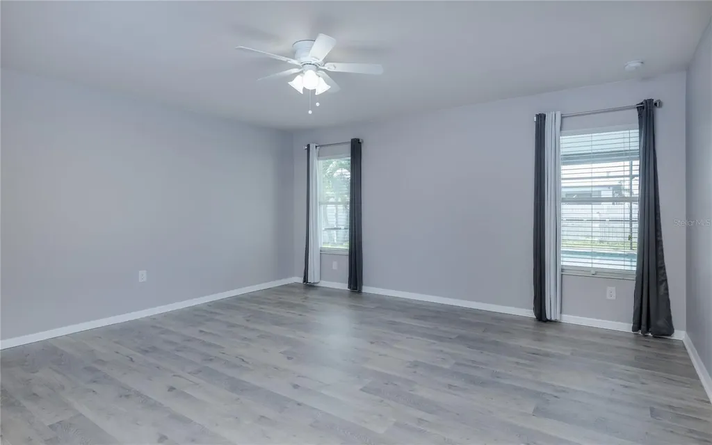 1916 SW 12th Terrace Cape Coral FL 33991