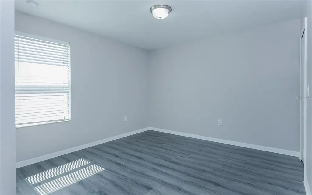 1916 SW 12th Terrace Cape Coral FL 33991