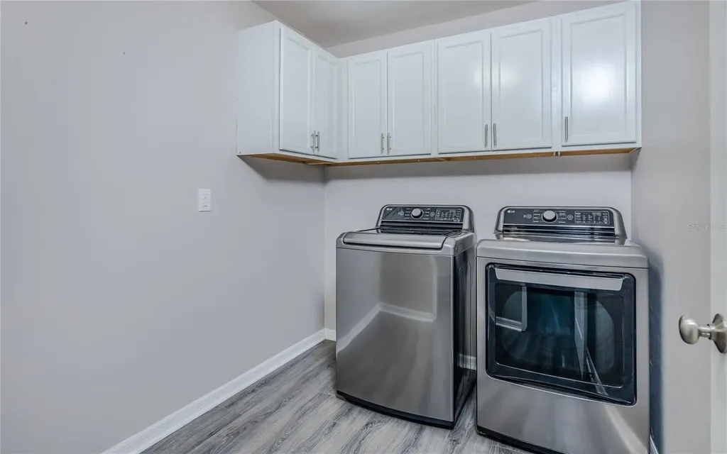 1916 SW 12th Terrace Cape Coral FL 33991