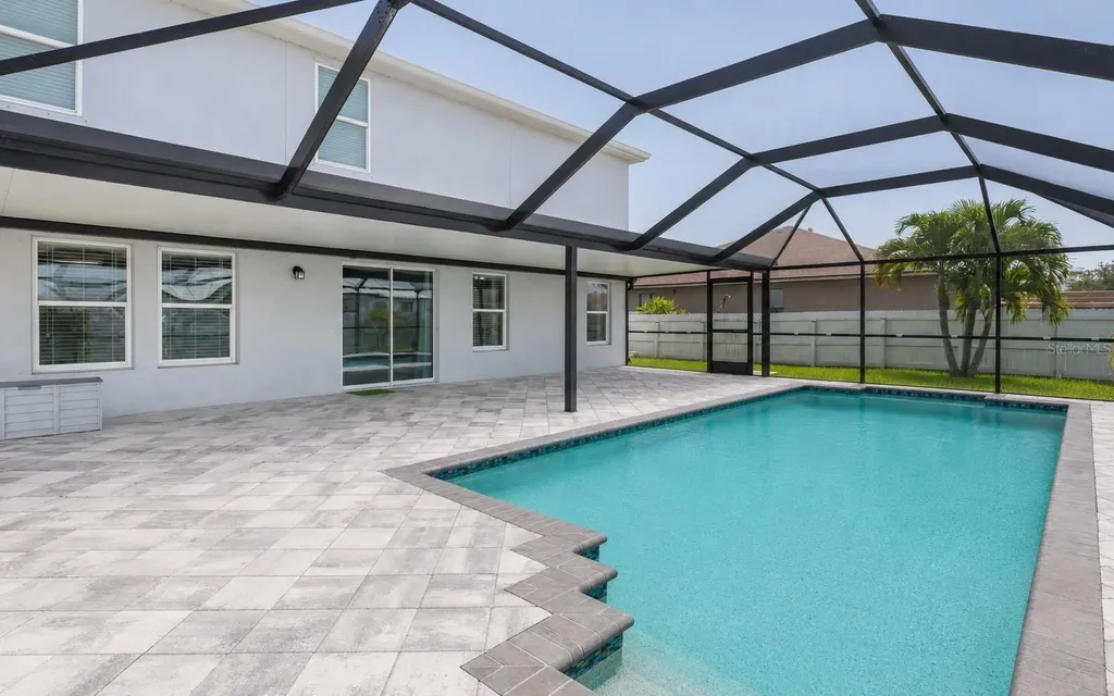 1916 SW 12th Terrace Cape Coral FL 33991
