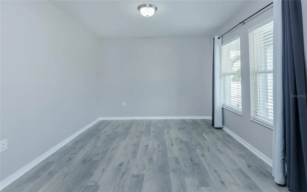 1916 SW 12th Terrace Cape Coral FL 33991