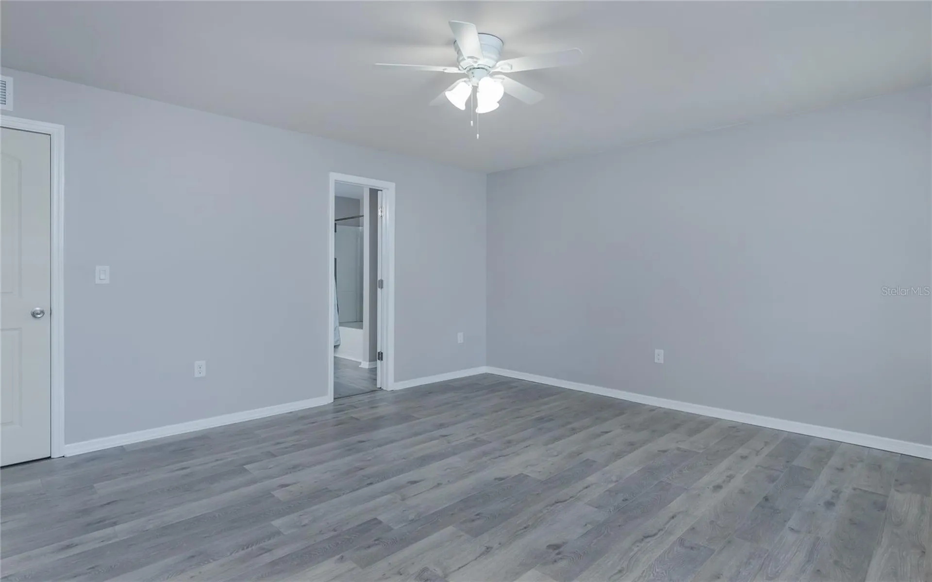 1916 SW 12th Terrace Cape Coral FL 33991