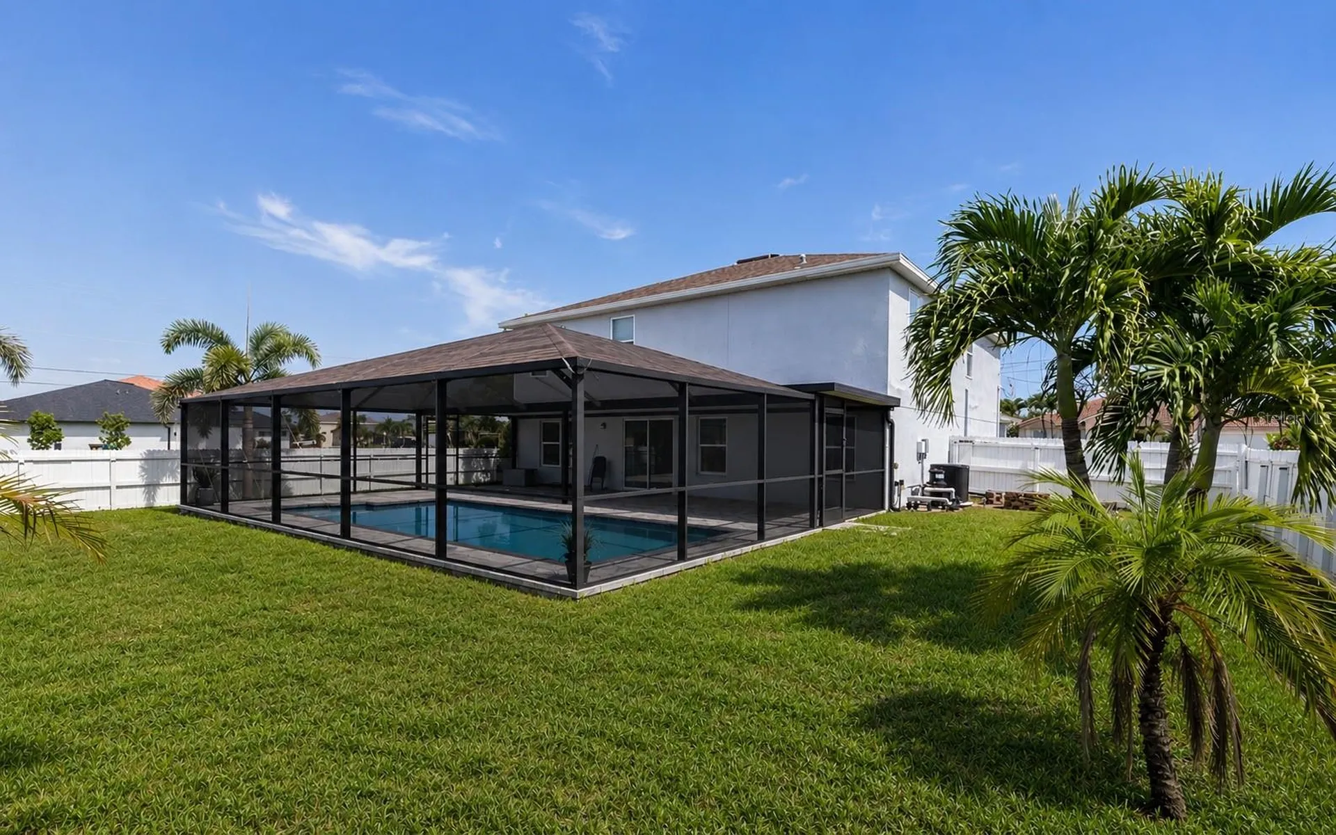 1916 SW 12th Terrace Cape Coral FL 33991