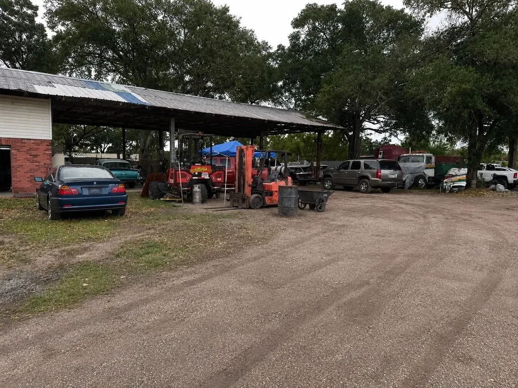 2504 S 54th Street Tampa FL 33619