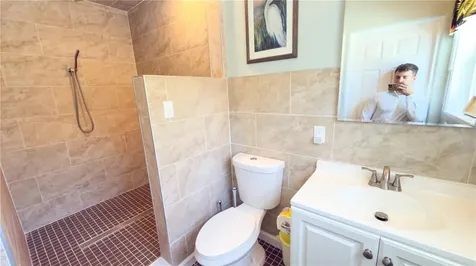 2215 Alvarado Lane Sarasota FL 34231
