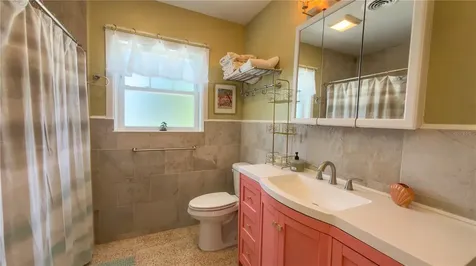 2215 Alvarado Lane Sarasota FL 34231