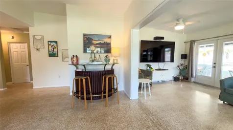 2215 Alvarado Lane Sarasota FL 34231