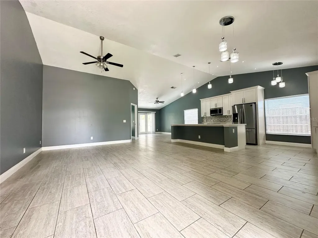 1516 Crosswind Circle Orlando FL 32825