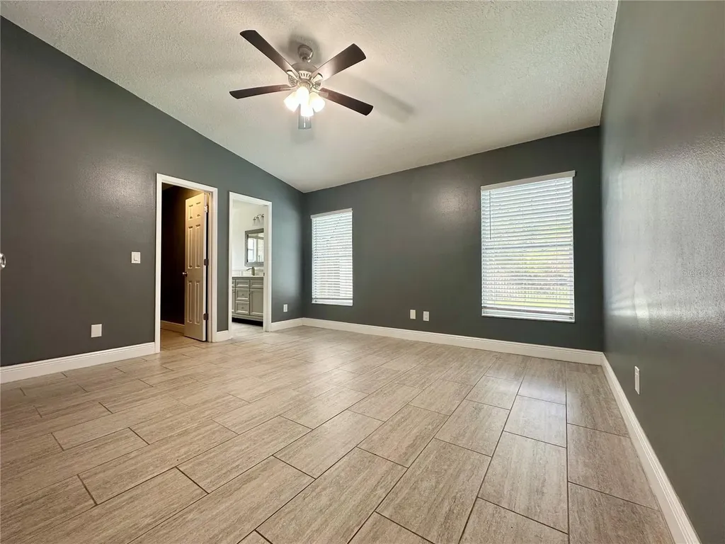 1516 Crosswind Circle Orlando FL 32825