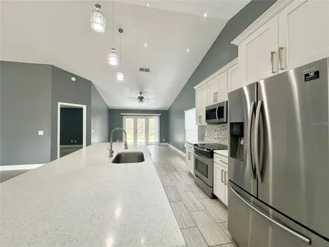 1516 Crosswind Circle Orlando FL 32825