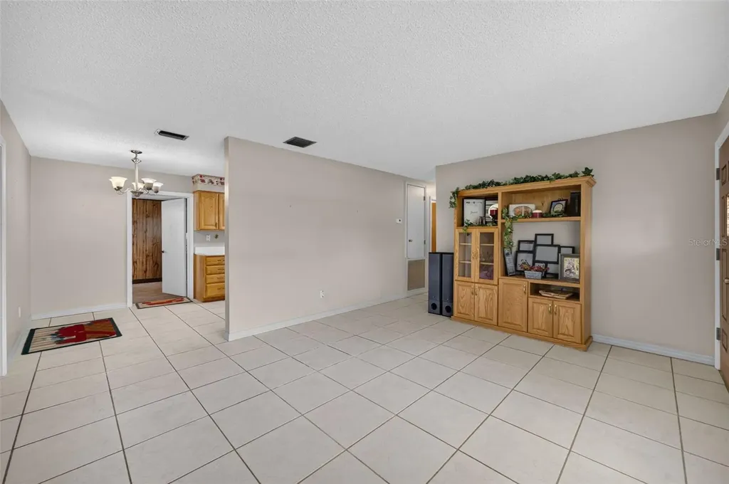 212 15th Avenue Ocoee FL 34761