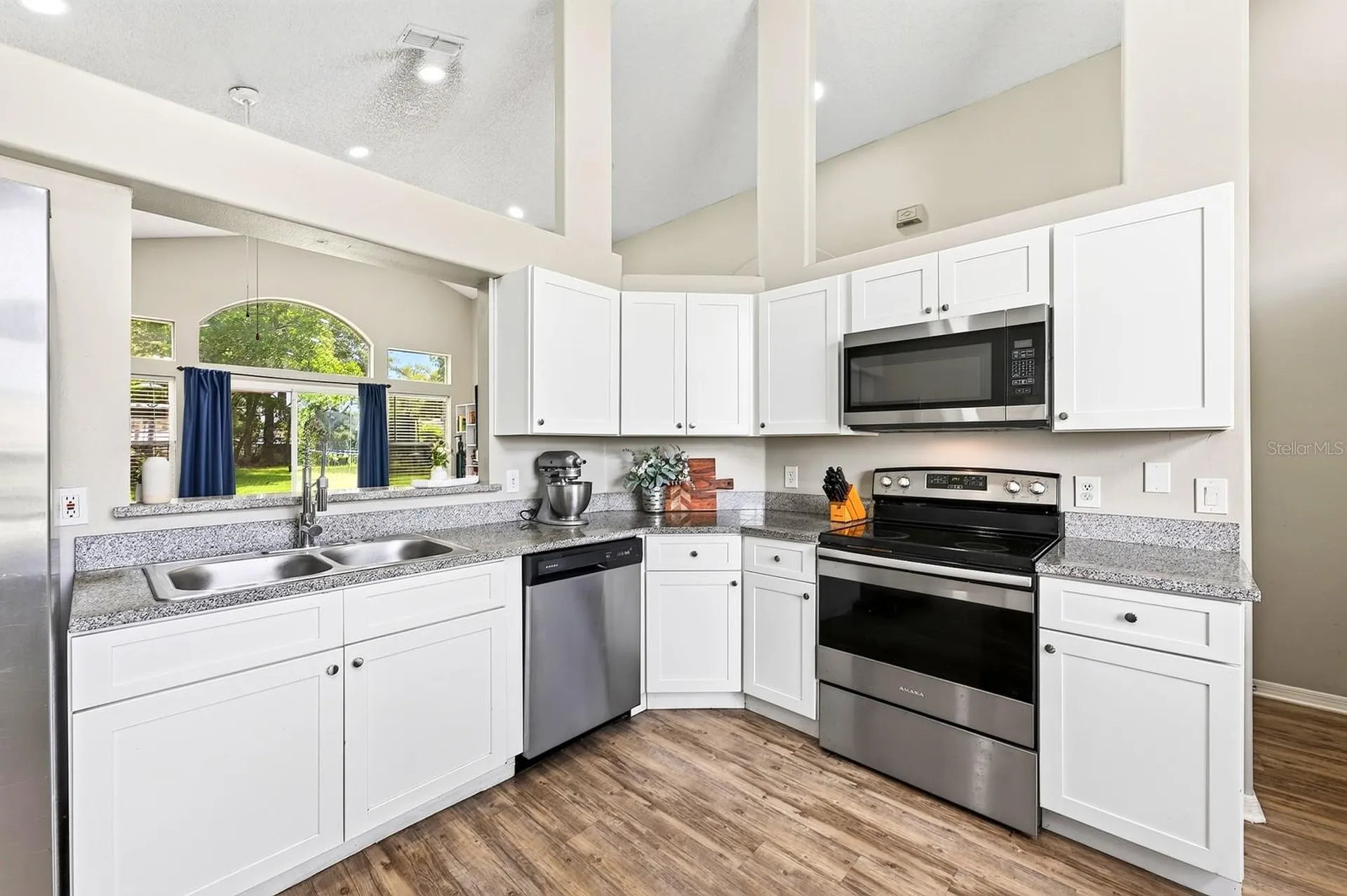 2911 Malcolm Drive Deltona FL 32738