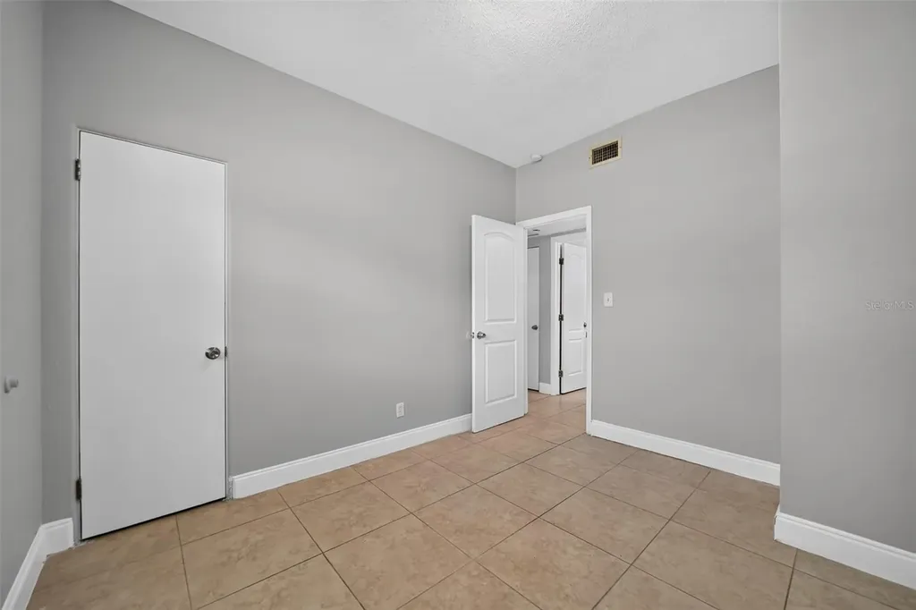 4001 Monarch Drive Orlando FL 32812