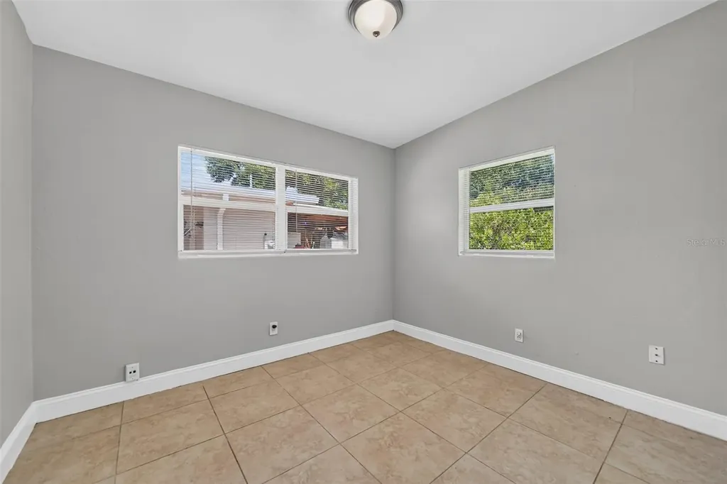 4001 Monarch Drive Orlando FL 32812