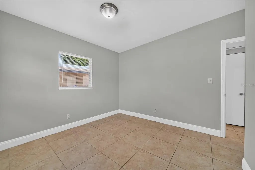 4001 Monarch Drive Orlando FL 32812