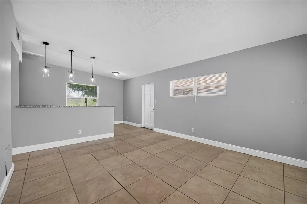 4001 Monarch Drive Orlando FL 32812