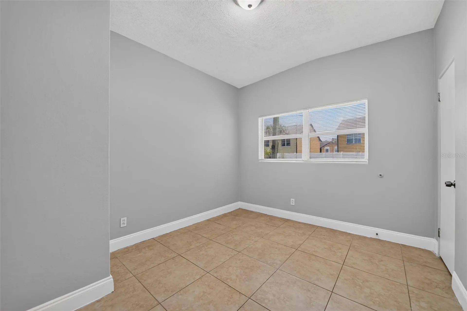 4001 Monarch Drive Orlando FL 32812