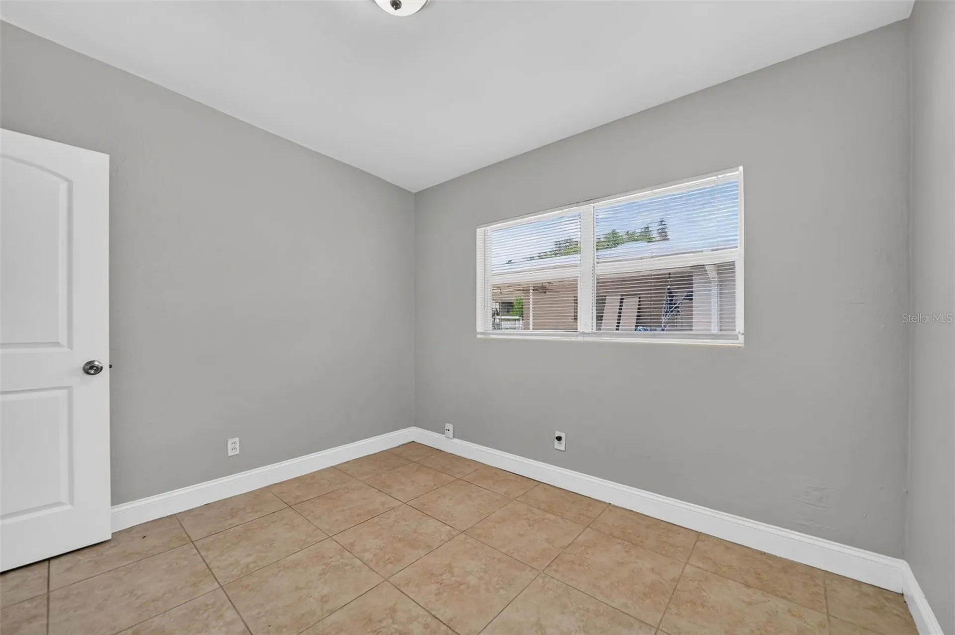 4001 Monarch Drive Orlando FL 32812