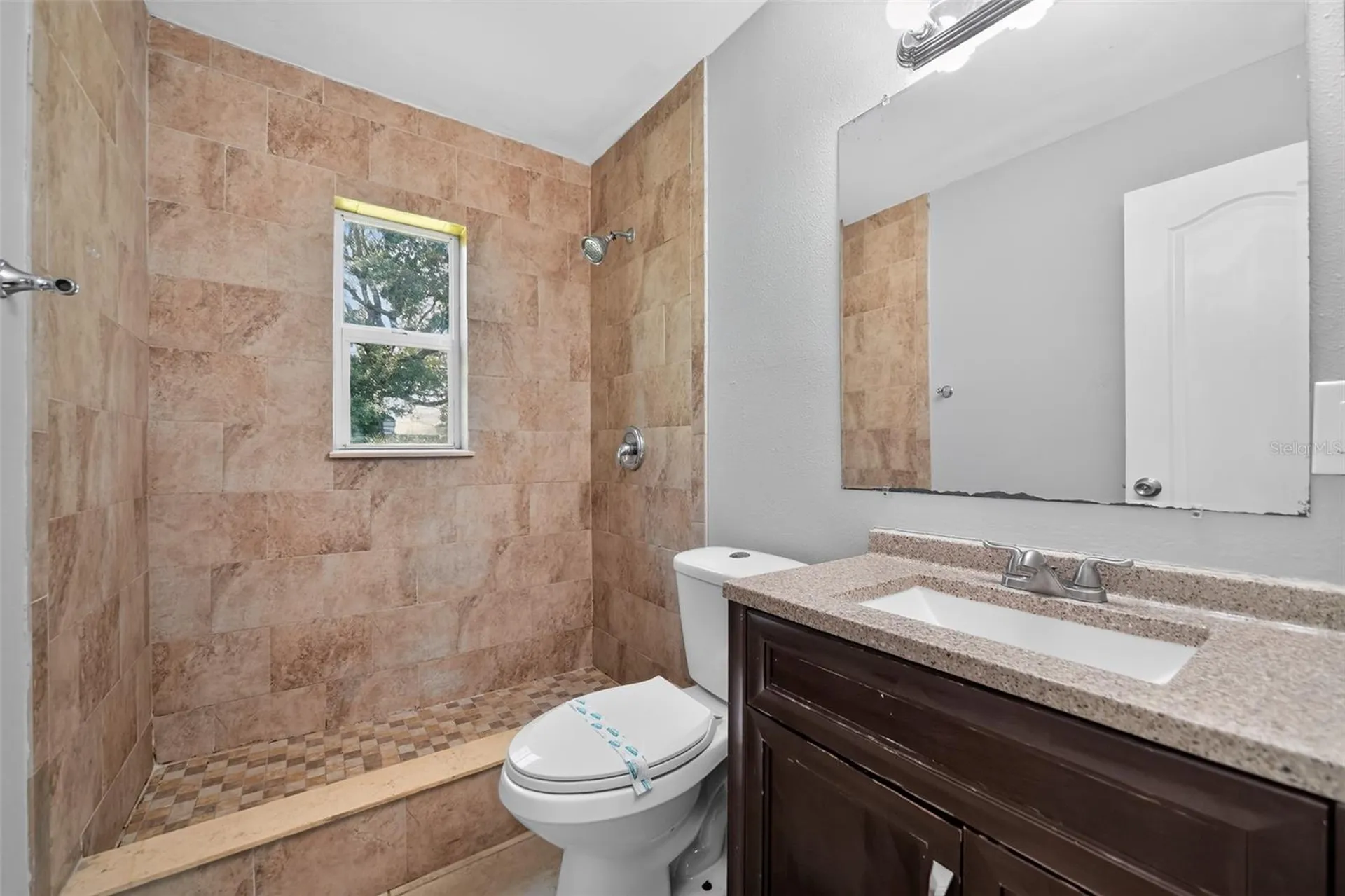 4001 Monarch Drive Orlando FL 32812