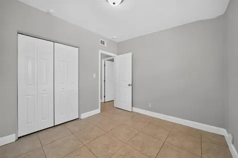 4001 Monarch Drive Orlando FL 32812