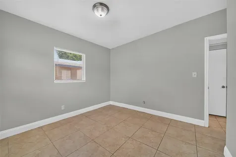 4001 Monarch Drive Orlando FL 32812