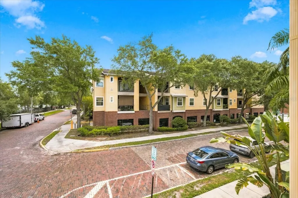 1910 E Palm Avenue Tampa FL 33605