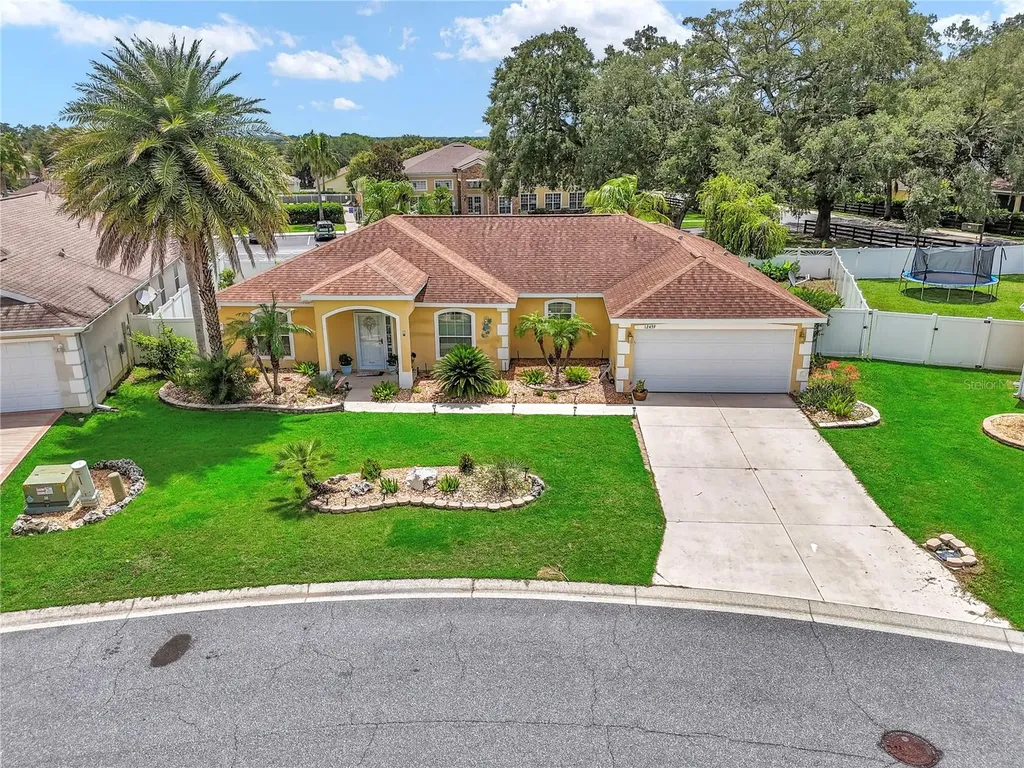 12439 NE 48th Circle Oxford FL 34484
