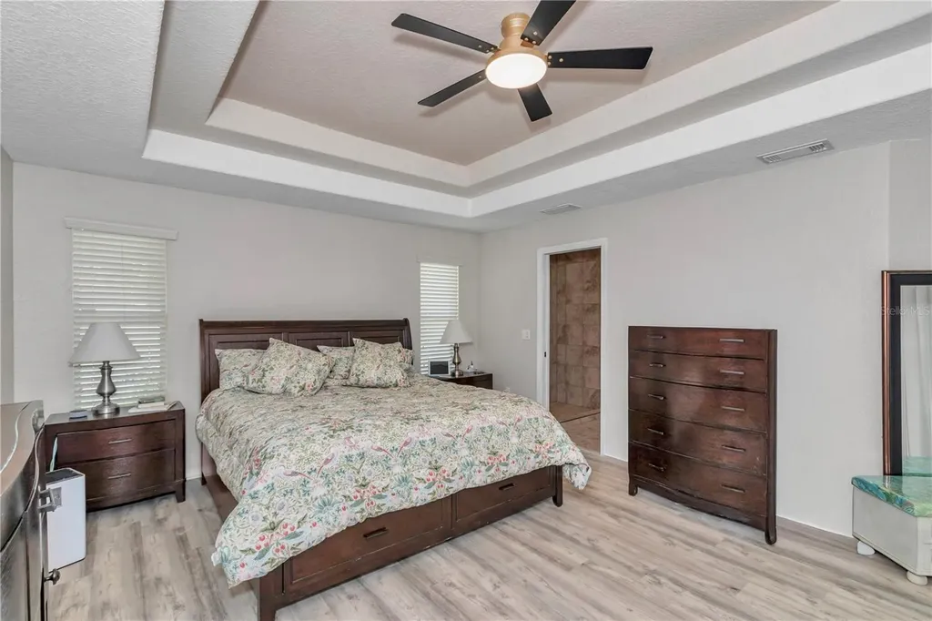 12439 NE 48th Circle Oxford FL 34484