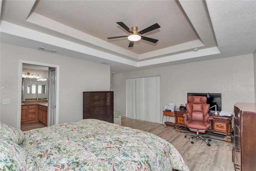 12439 NE 48th Circle Oxford FL 34484