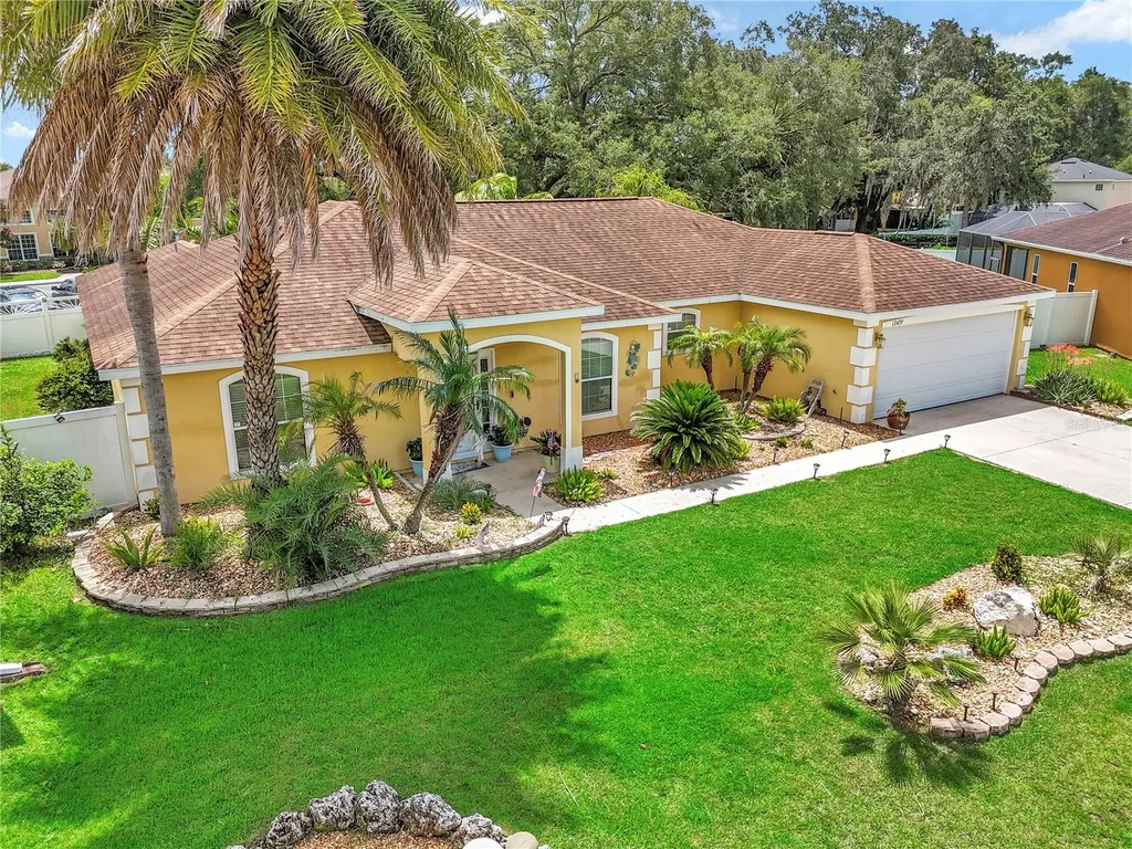 12439 NE 48th Circle Oxford FL 34484