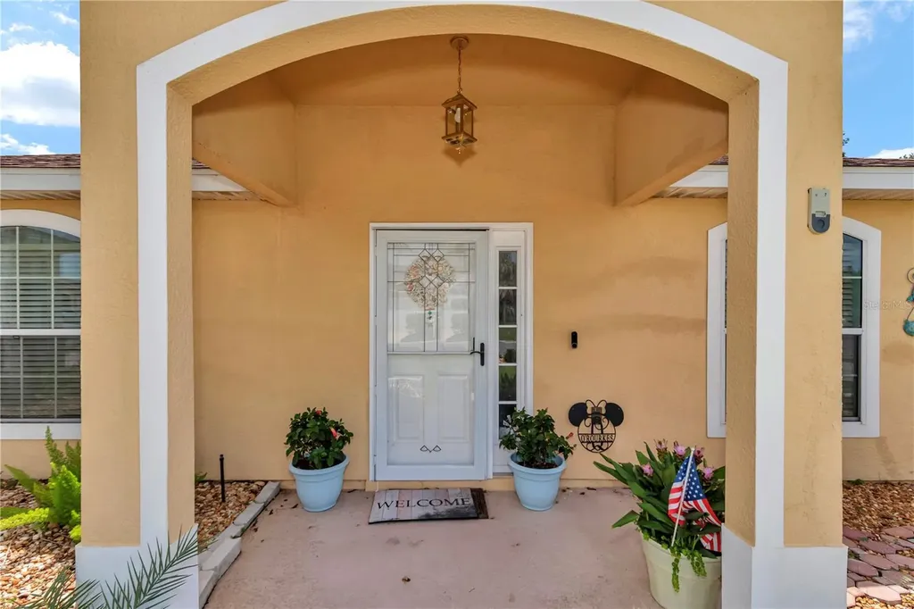 12439 NE 48th Circle Oxford FL 34484