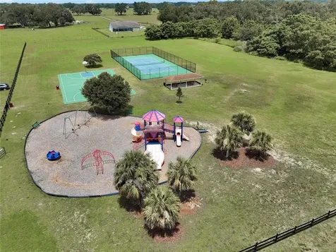 12439 NE 48th Circle Oxford FL 34484
