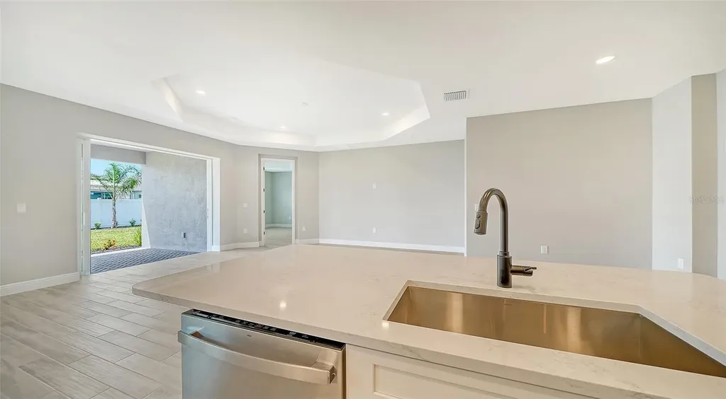 8063 Anthirium Loop Sarasota FL 34240