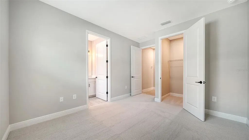 8063 Anthirium Loop Sarasota FL 34240