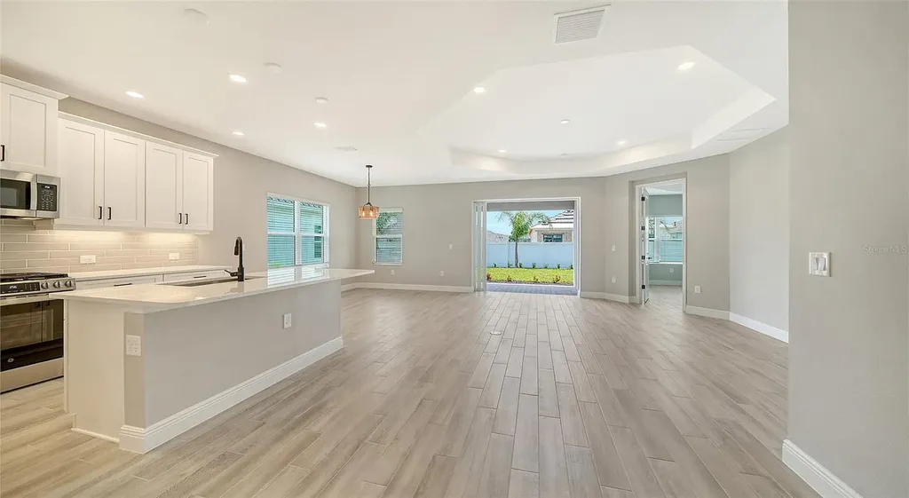 8063 Anthirium Loop Sarasota FL 34240