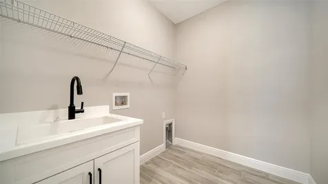 8063 Anthirium Loop Sarasota FL 34240