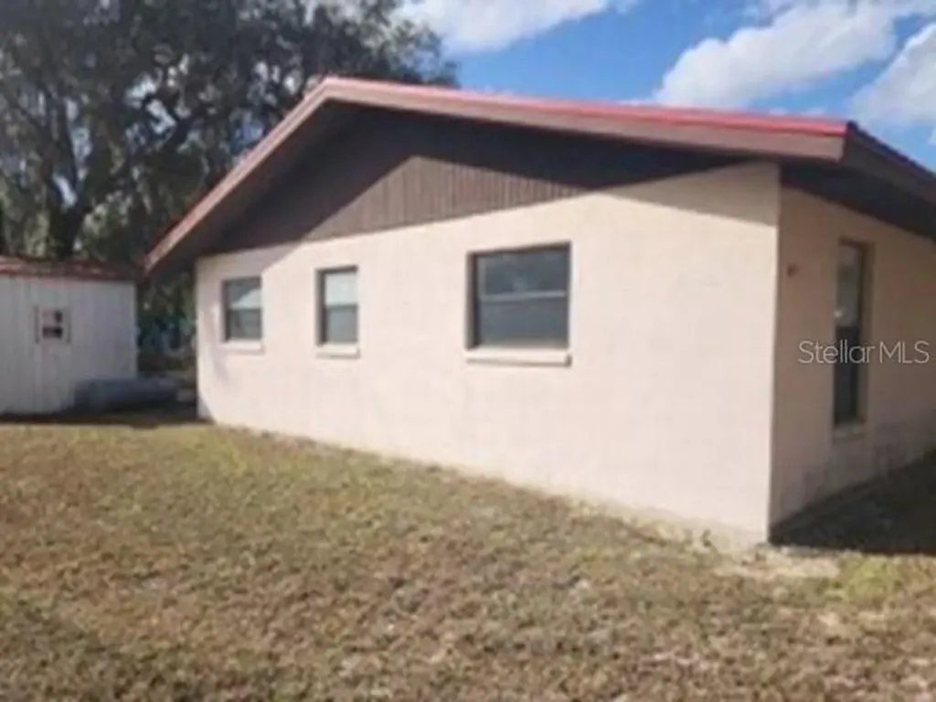 5875 NE 167th Avenue Silver Springs FL 34488
