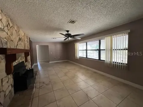 5875 NE 167th Avenue Silver Springs FL 34488